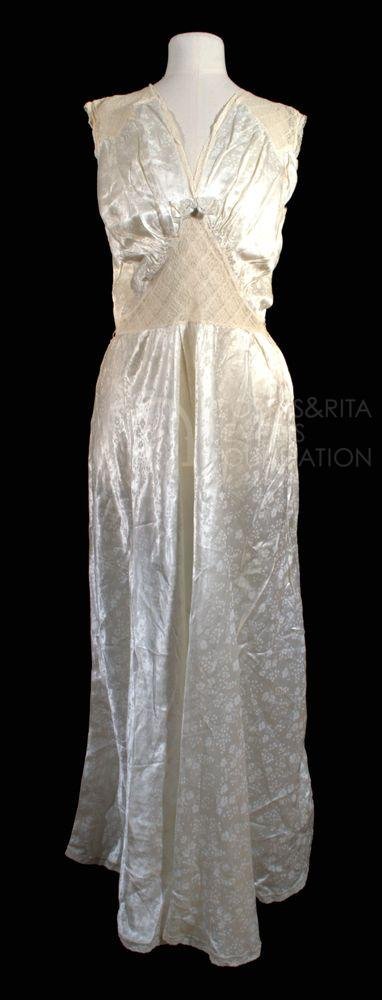 Nightdress-cst_01360