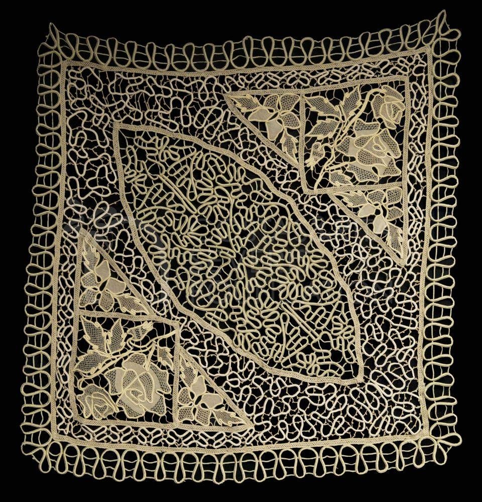Doily-cst_01388