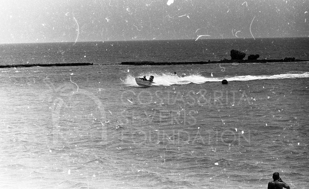 International speed boat race in Famagusta-pht_12680
