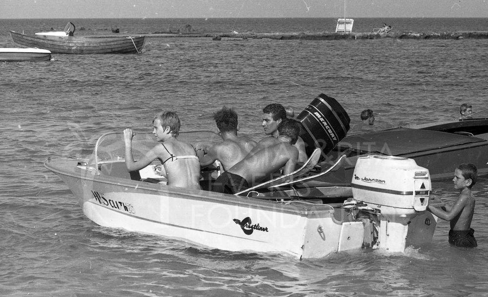 International speed boat race in Famagusta-pht_12773