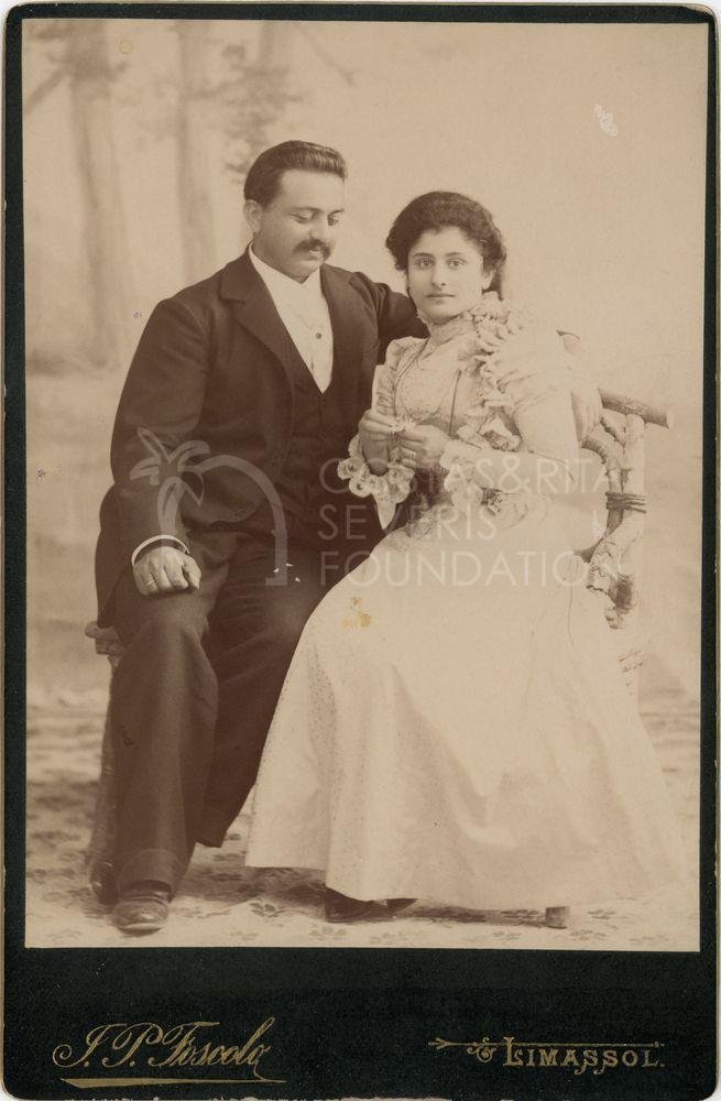 Studio portrait -pht_CP_0006