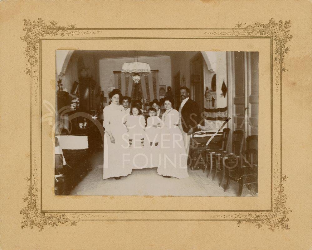 Family picture-pht_CP_0014
