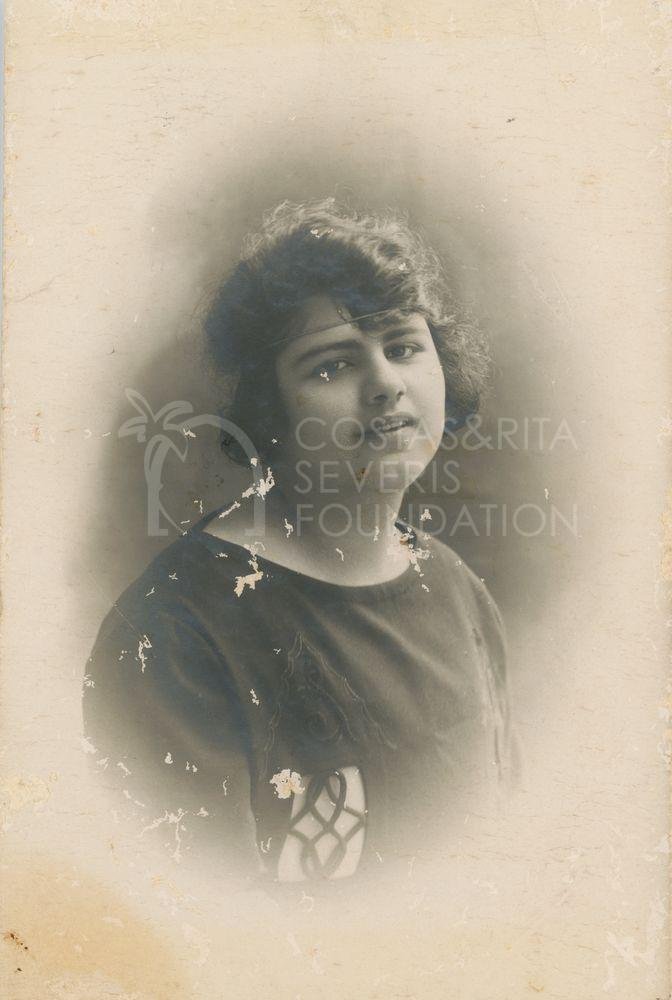 Studio portrait of Croustalo Skyrianides-pht_CP_0057