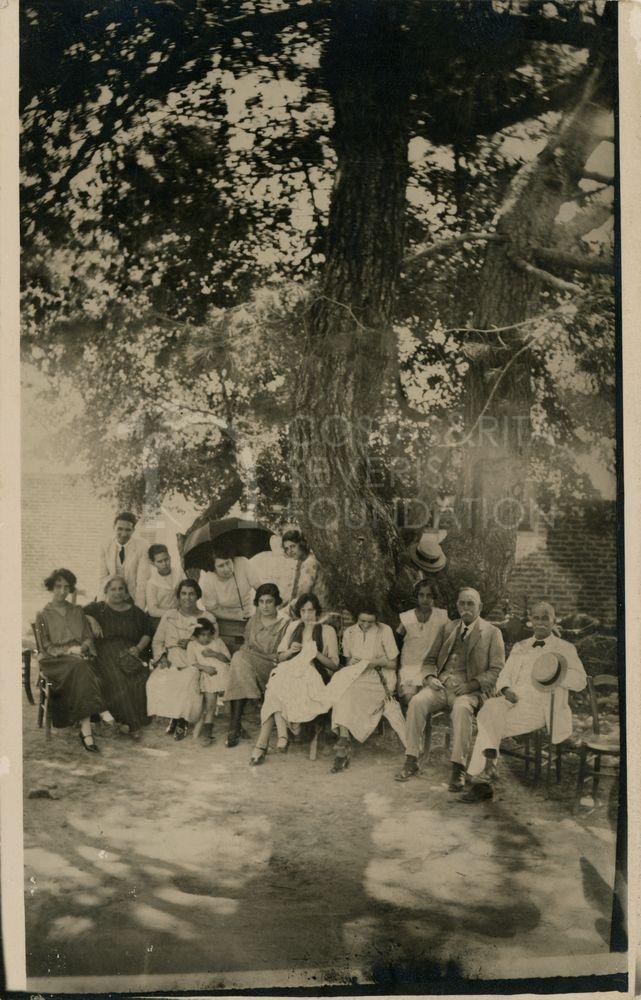 Ground seated under a tree-pht_CP_0084