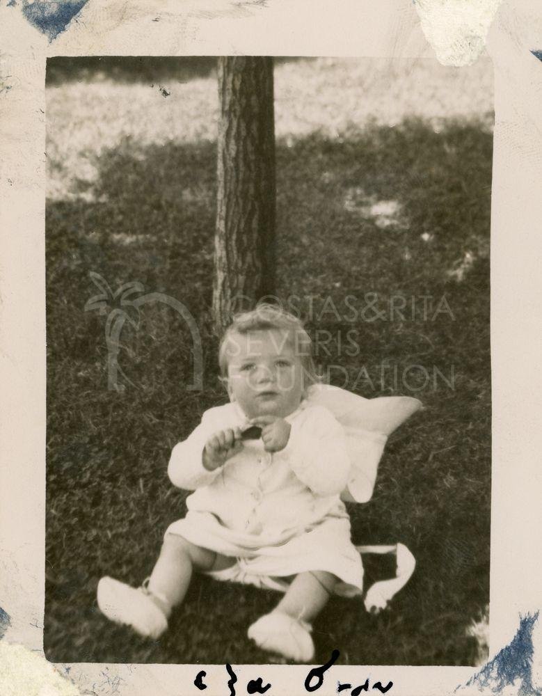Baby under a tree-pht_CP_0124