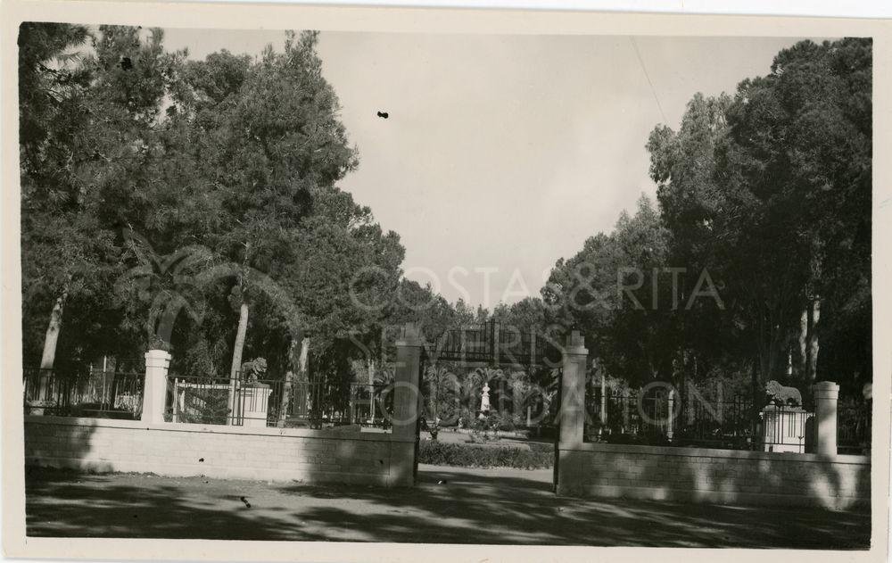 Gates-pht_CP_0230