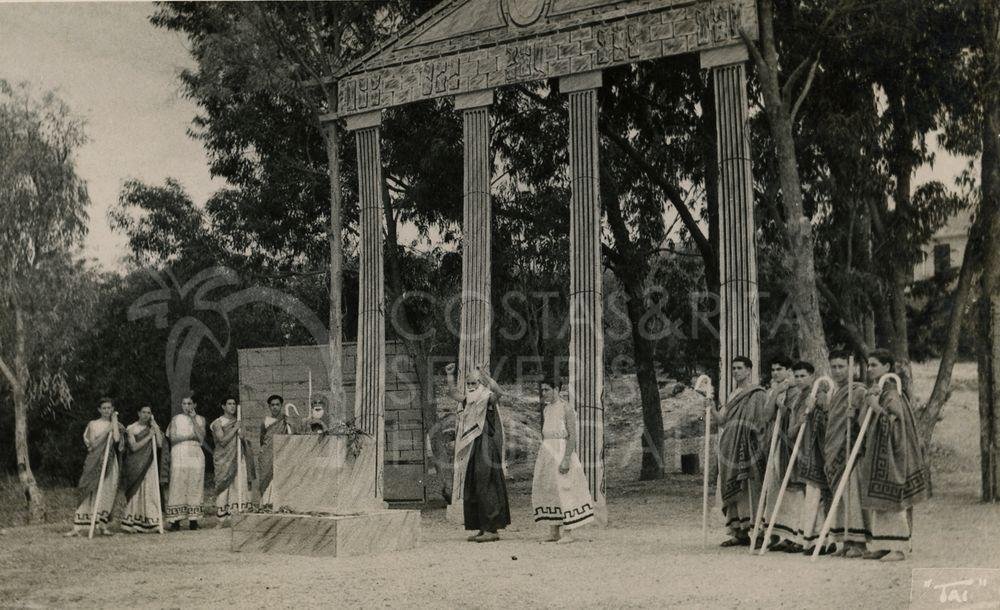 Ancient Greek Theatre play-pht_ES_0061