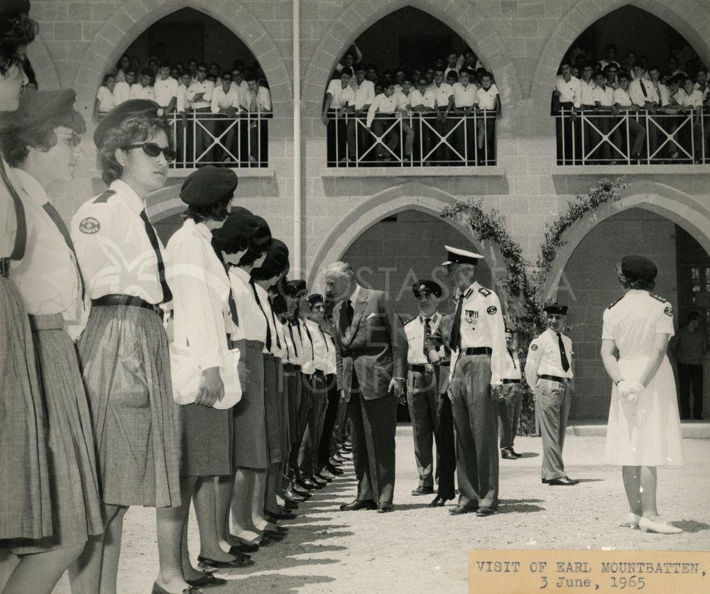 Earl of Mountbatten-pht_ES_0097