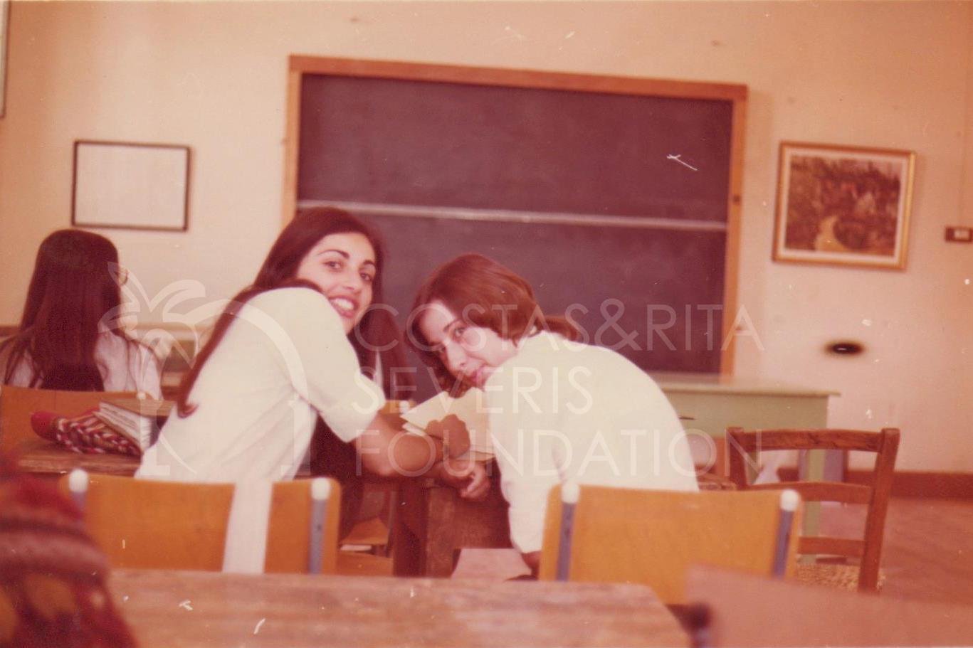 In the classroom-pht_ES_0135