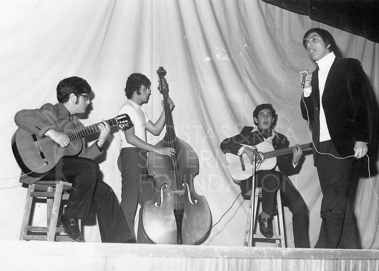 Music performance-pht_ES_0138