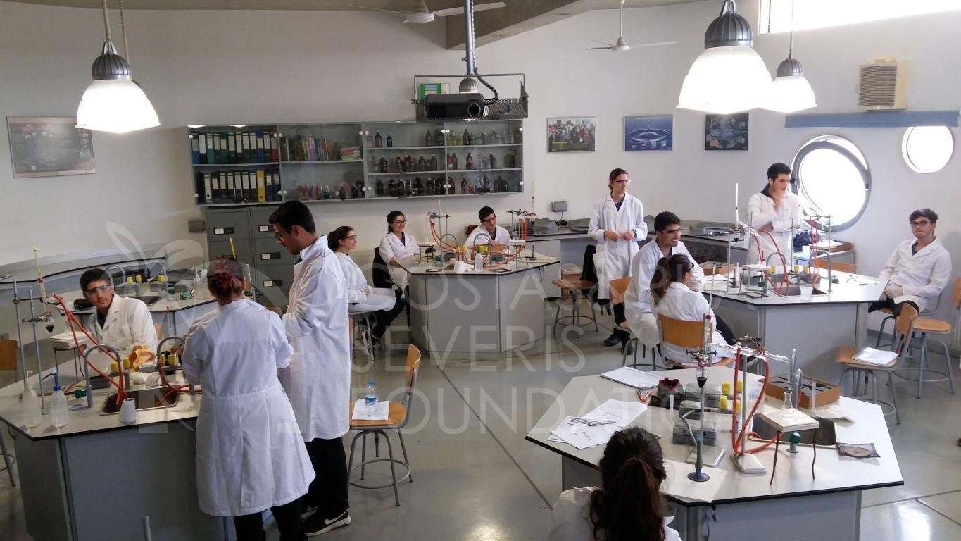 Chemistry lab-pht_ES_0192