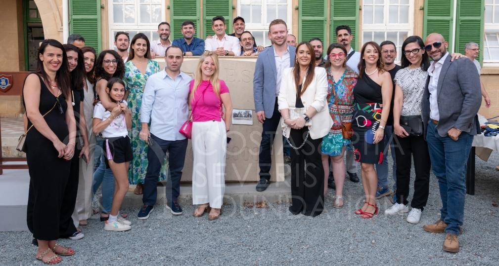 Time capsule opening-pht_ES_0215