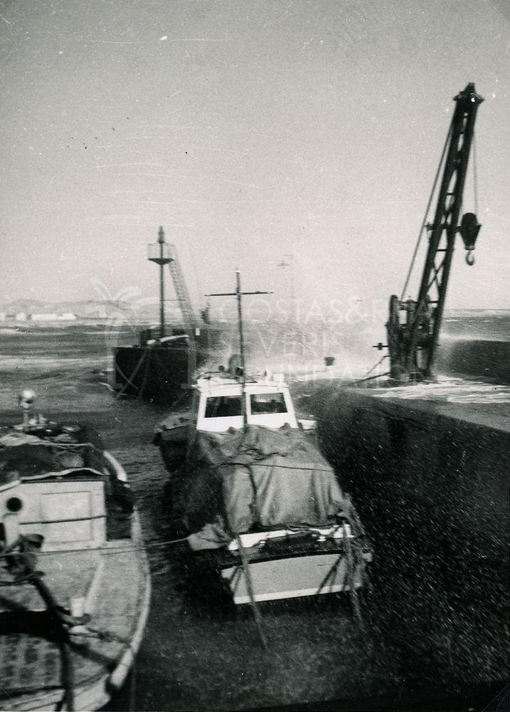 Boats at pier-pht_GH_0007