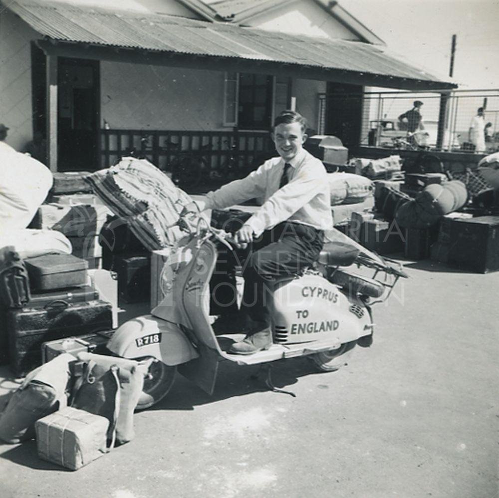 On a Vespa-pht_GH_0037