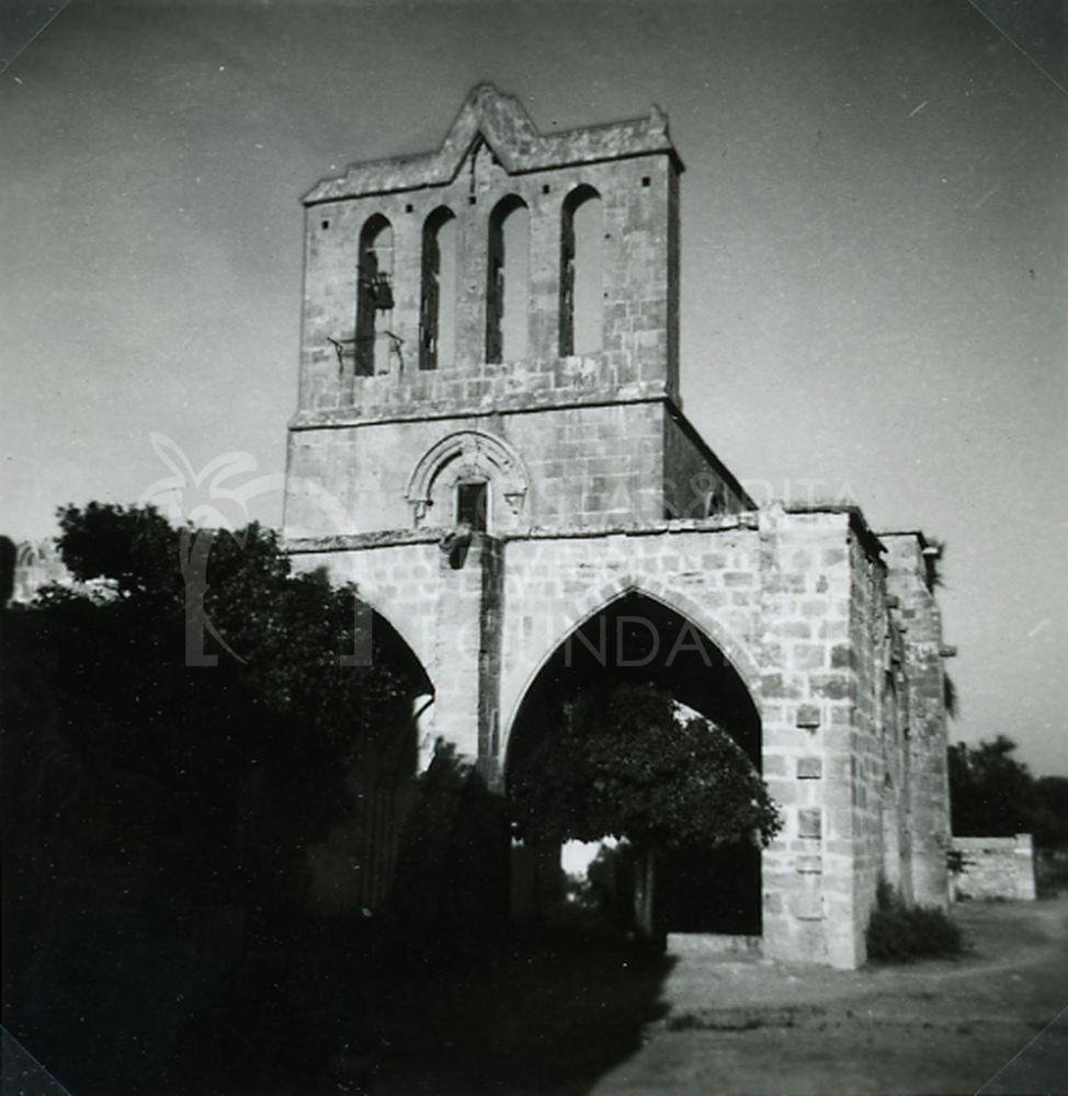 Bellapais Abbey-pht_GH_0066