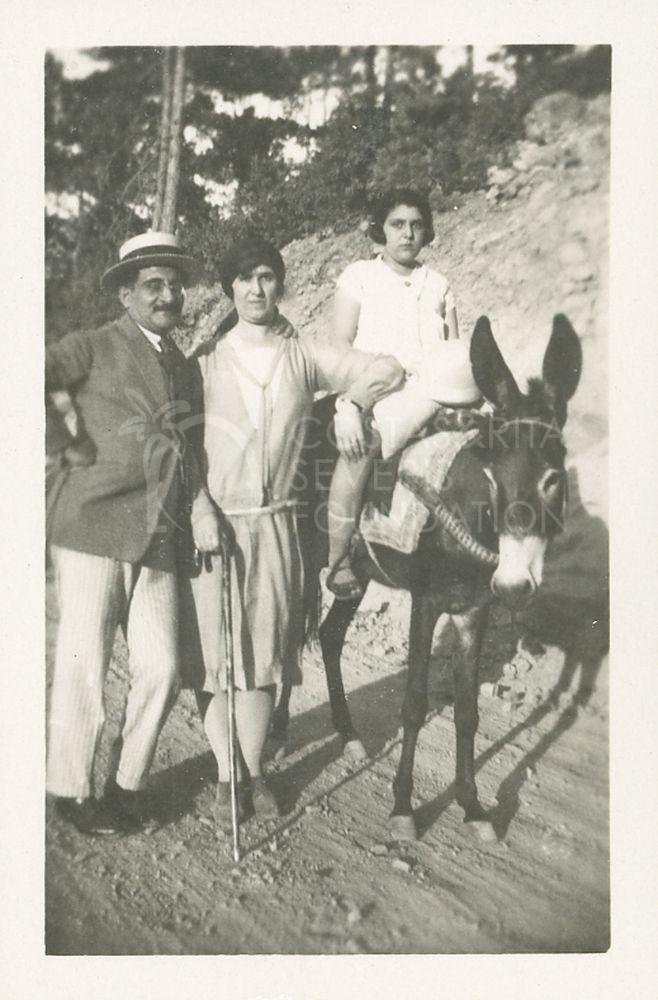 Markides family with a donkey-pht_GM_059