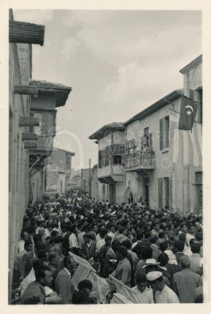 Public demonstrations -pht_GT_012
