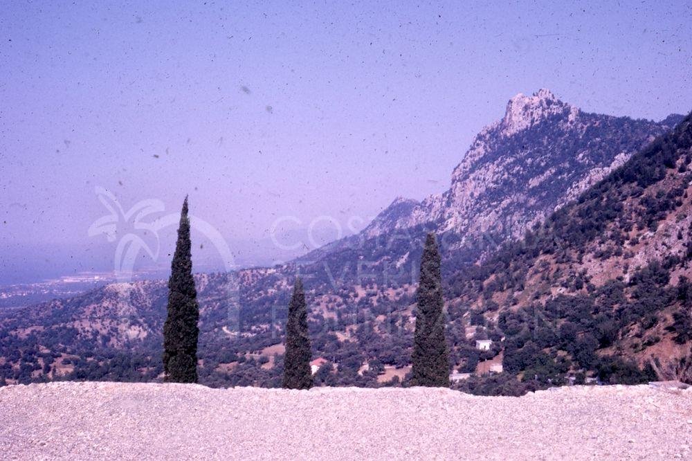 Kyrenia mountains-pht_TEB_0323
