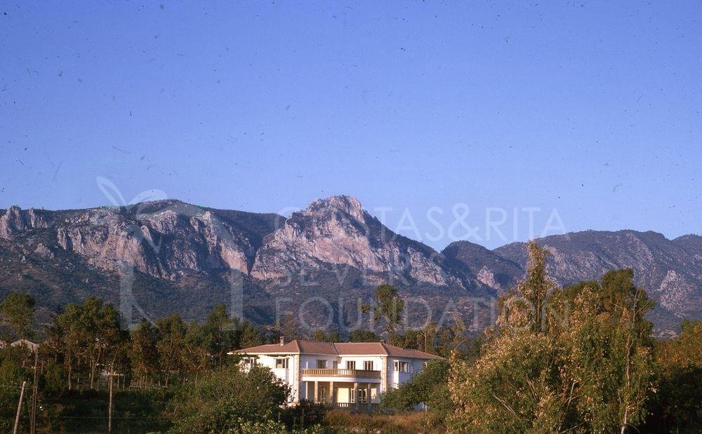 View towards mountains-pht_TEB_0440