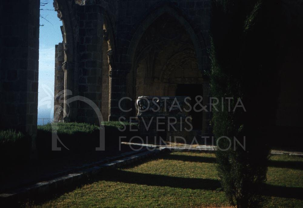 Bellapais abbey-pht_TEB_0446
