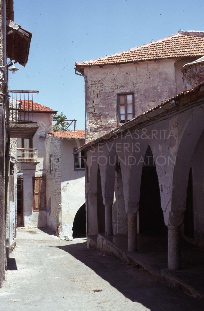 Street in Lefkara-pht_TEB_0471