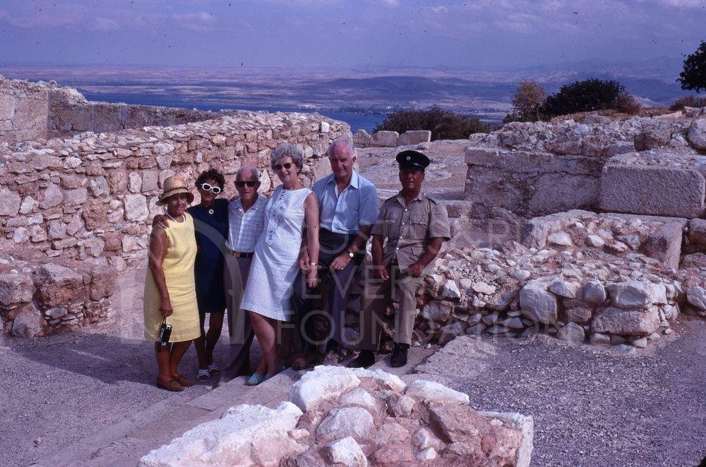 Group photo at Vouni-pht_TEB_0493